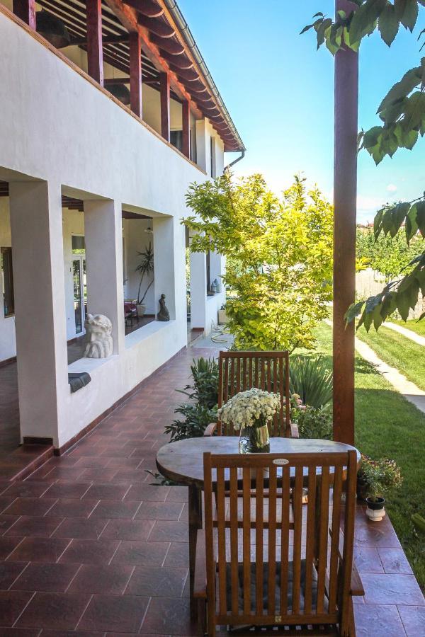 Elma Guesthouse Alba Iulia Exterior foto